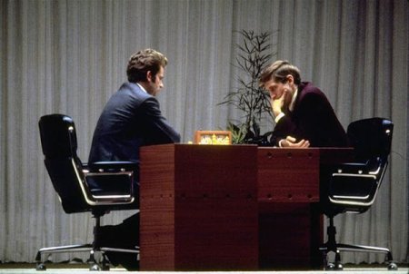 Легендарная 6-я партия матча Спасский-Фишер (Рейкьявик, 1972) с отдельными примечаниями М. Таля и Г. Каспарова